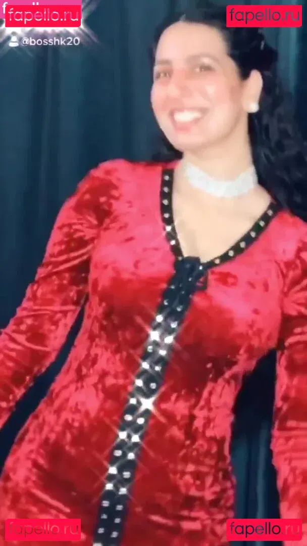 Taazveerr Onlyfans Photo Gallery 