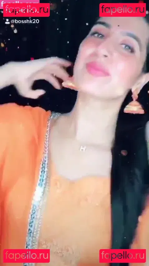 Taazveerr Onlyfans Photo Gallery 