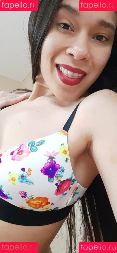 holy_olla Onlyfans Photo Gallery 