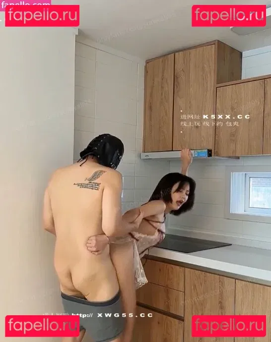 chungwall Onlyfans Photo Gallery 