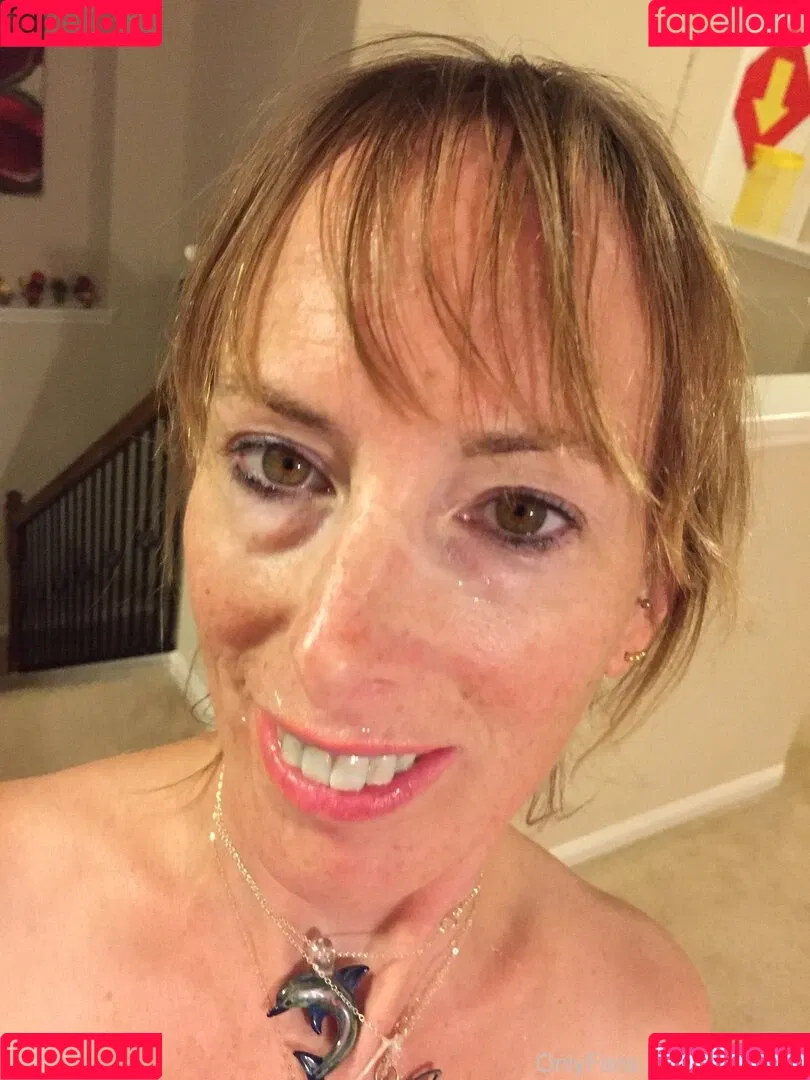 BoltOnWife Onlyfans Photo Gallery 