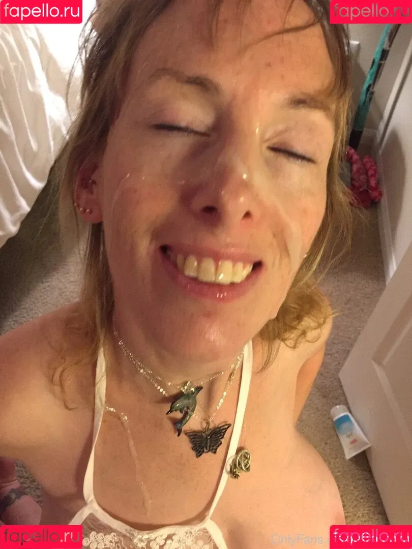 BoltOnWife Onlyfans Photo Gallery 