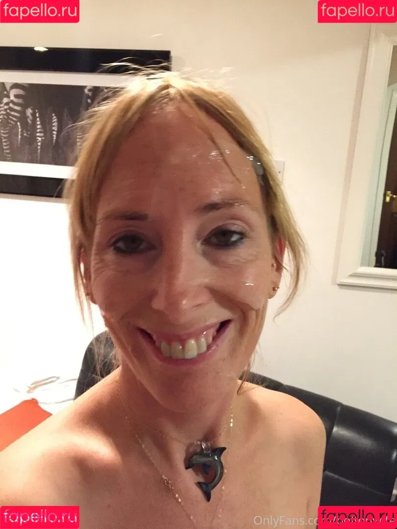 BoltOnWife Onlyfans Photo Gallery 