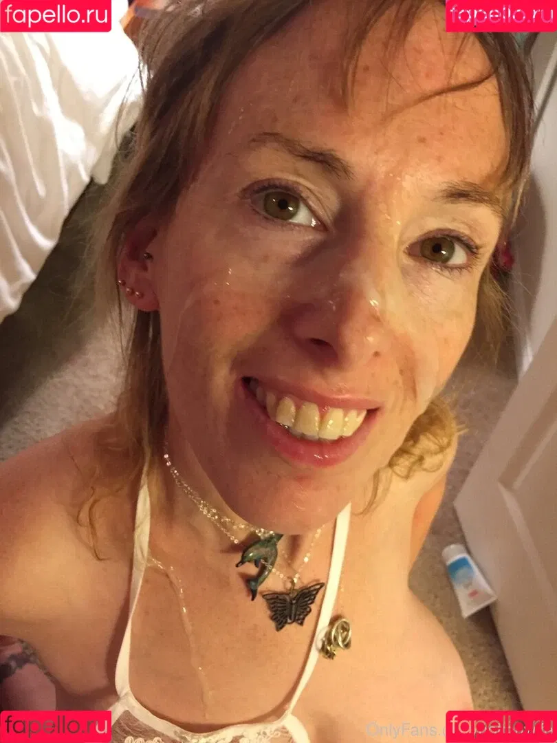 BoltOnWife Onlyfans Photo Gallery 
