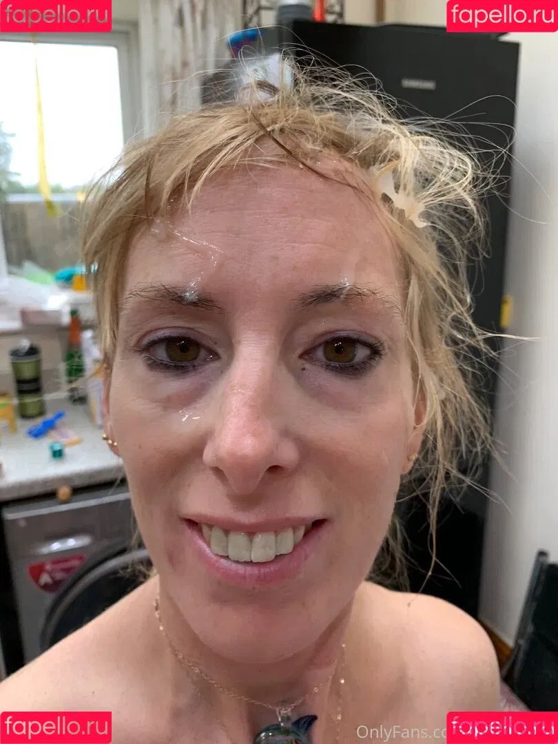 BoltOnWife Onlyfans Photo Gallery 