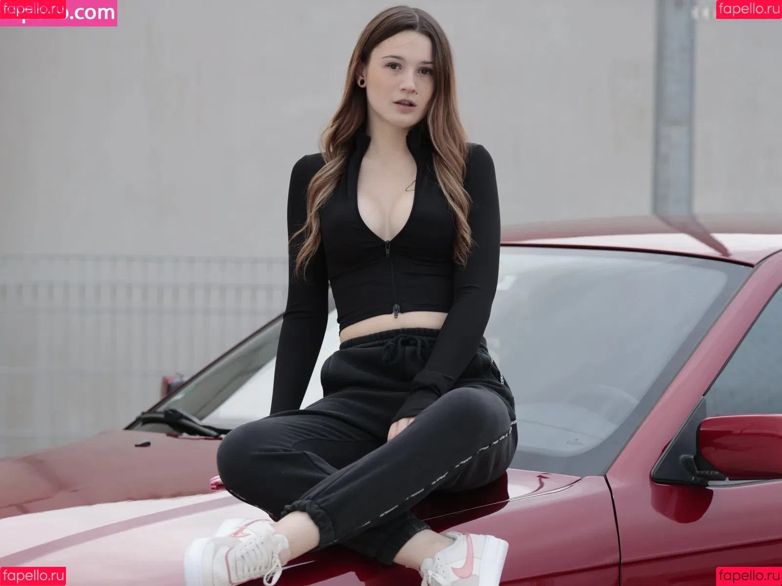 Lena-Sophie Onlyfans Photo Gallery 