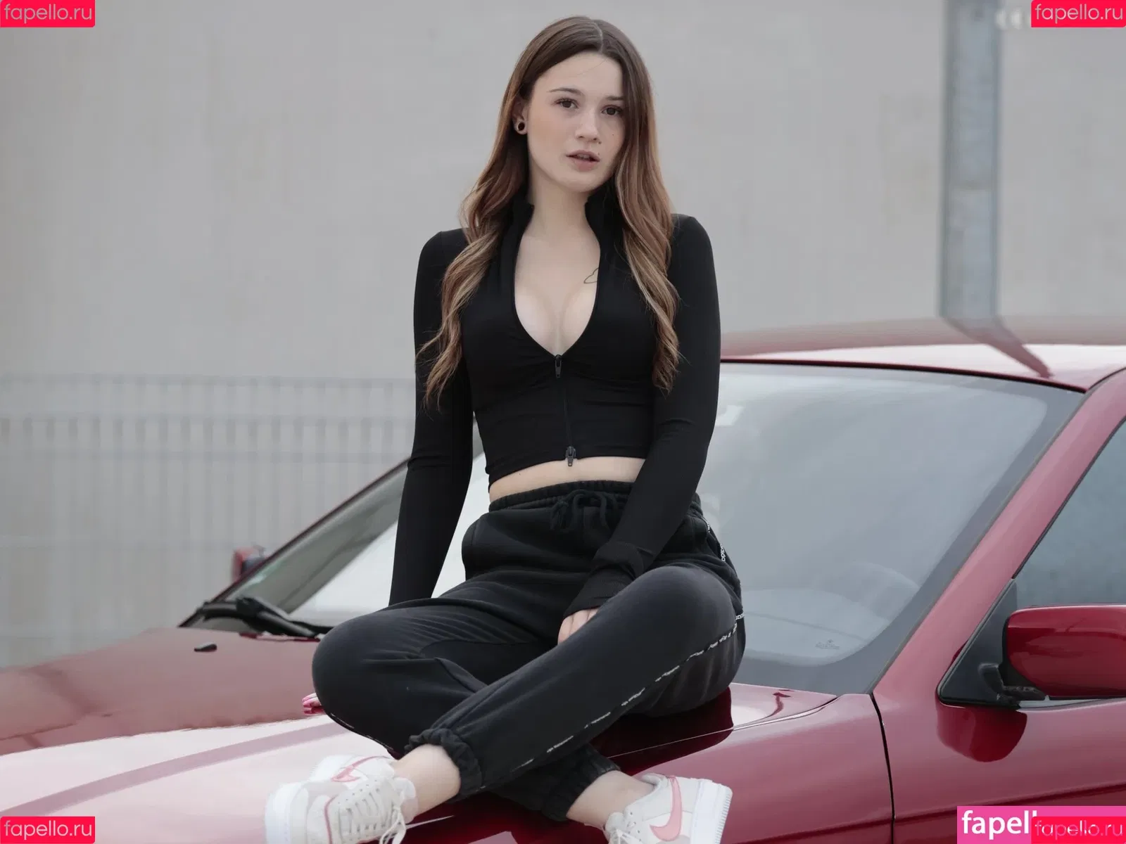 Lena-Sophie Onlyfans Photo Gallery 