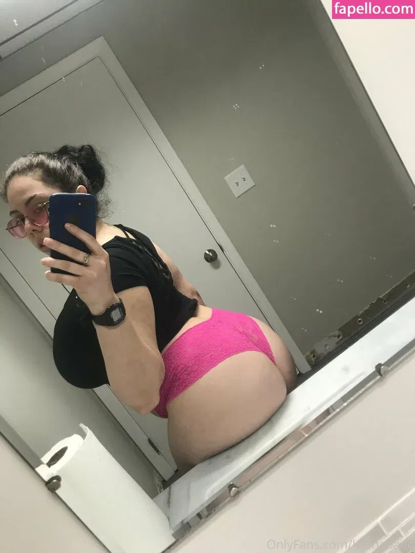 kashabaee Onlyfans Photo Gallery 