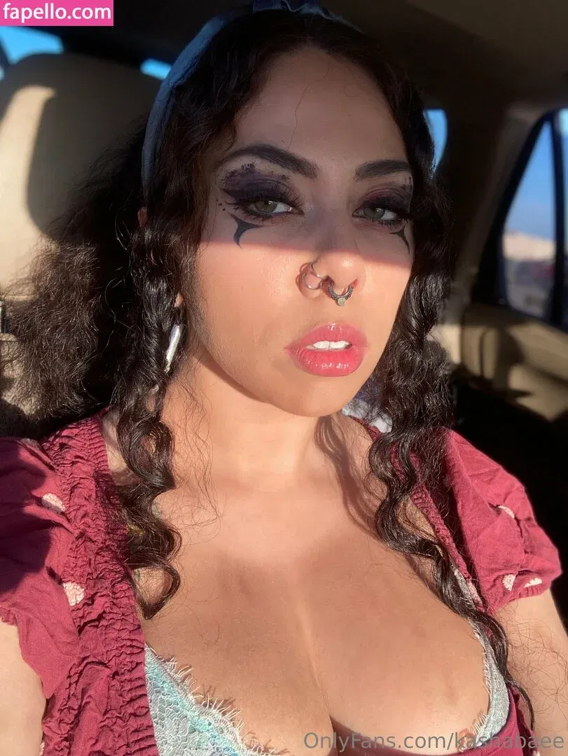 kashabaee Onlyfans Photo Gallery 