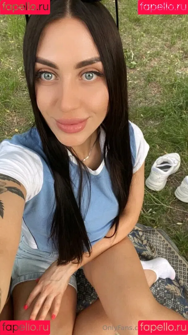 your_violetta Onlyfans Photo Gallery 