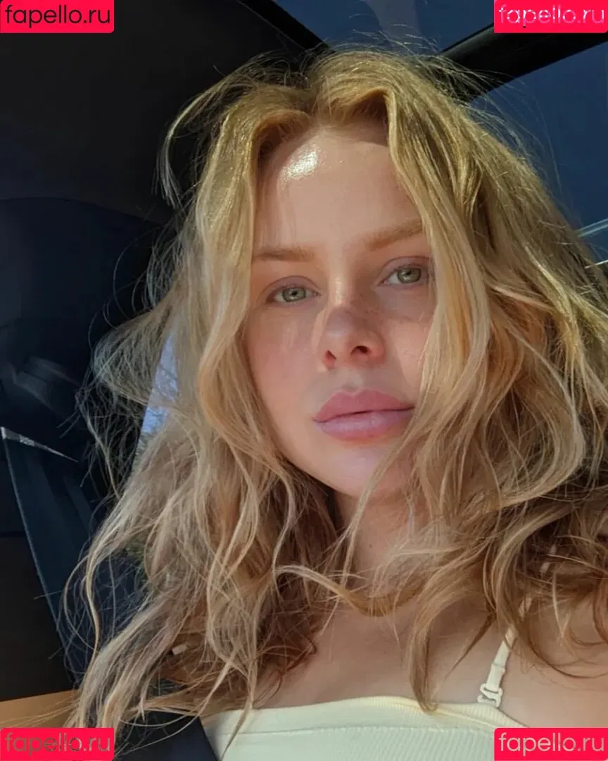 Sophie Pettifer Onlyfans Photo Gallery 
