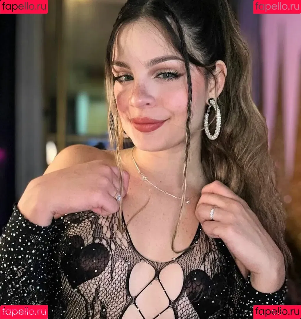 Luzcelinacervo Onlyfans Photo Gallery 