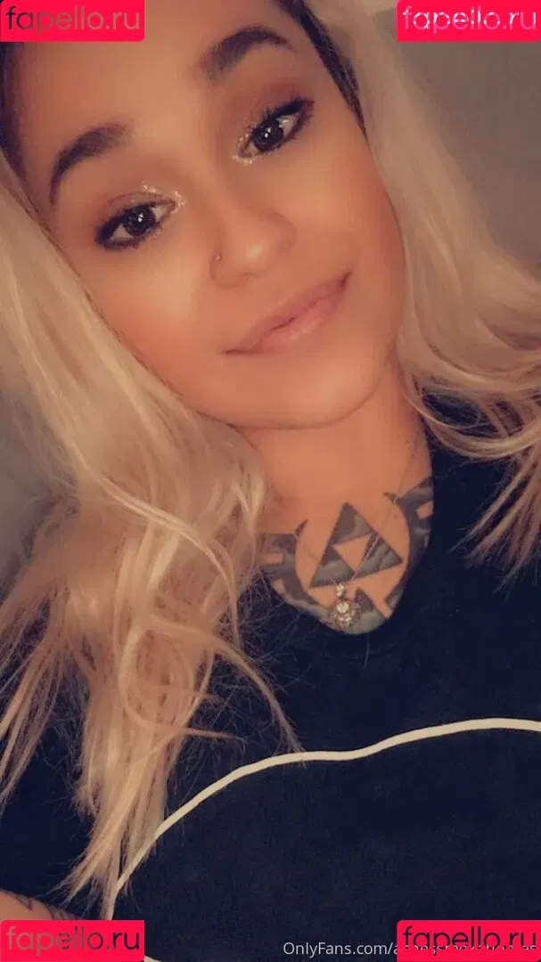 ashessmokahontas Onlyfans Photo Gallery 