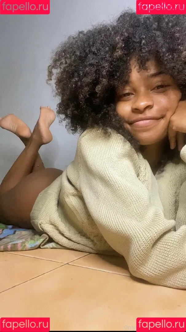 kittnsoles Onlyfans Photo Gallery 