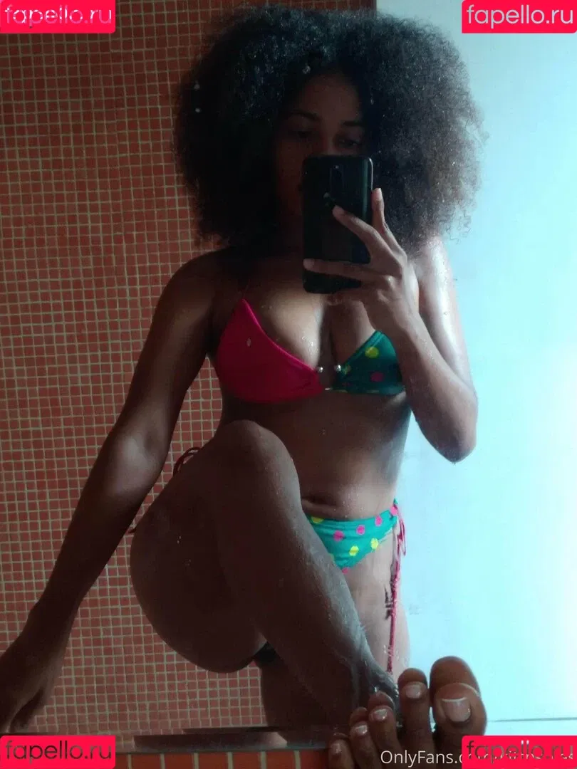 kittnsoles Onlyfans Photo Gallery 