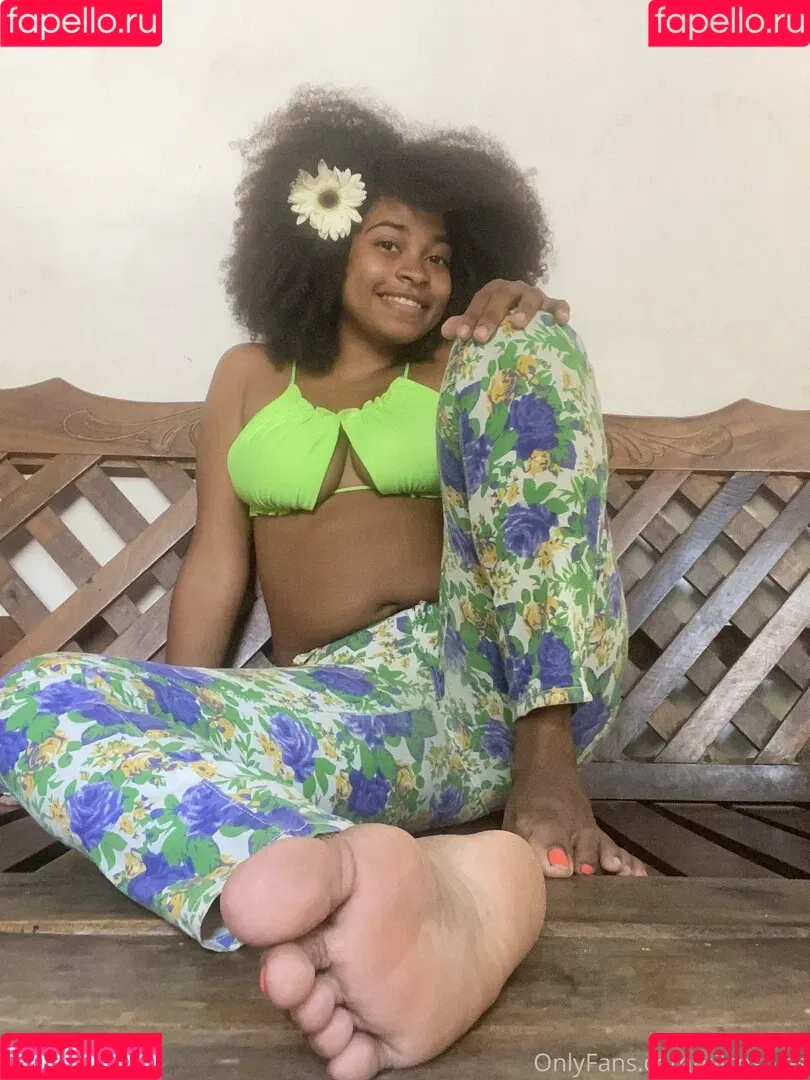 kittnsoles Onlyfans Photo Gallery 