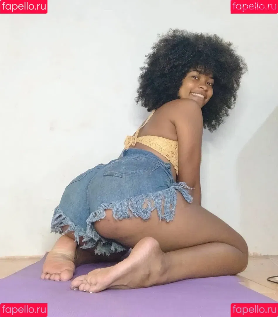 kittnsoles Onlyfans Photo Gallery 