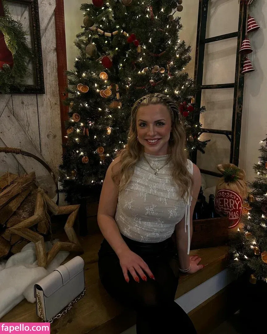 Emma Keefe Onlyfans Photo Gallery 