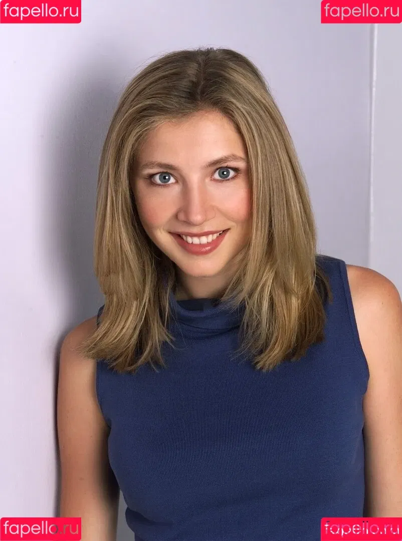 Sarah Chalke Onlyfans Photo Gallery 