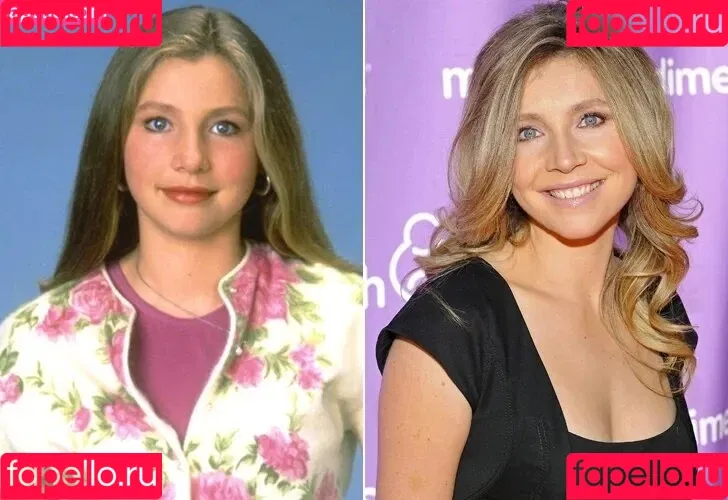 Sarah Chalke Onlyfans Photo Gallery 