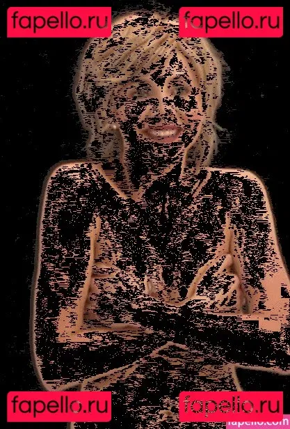 Sarah Chalke Onlyfans Photo Gallery 