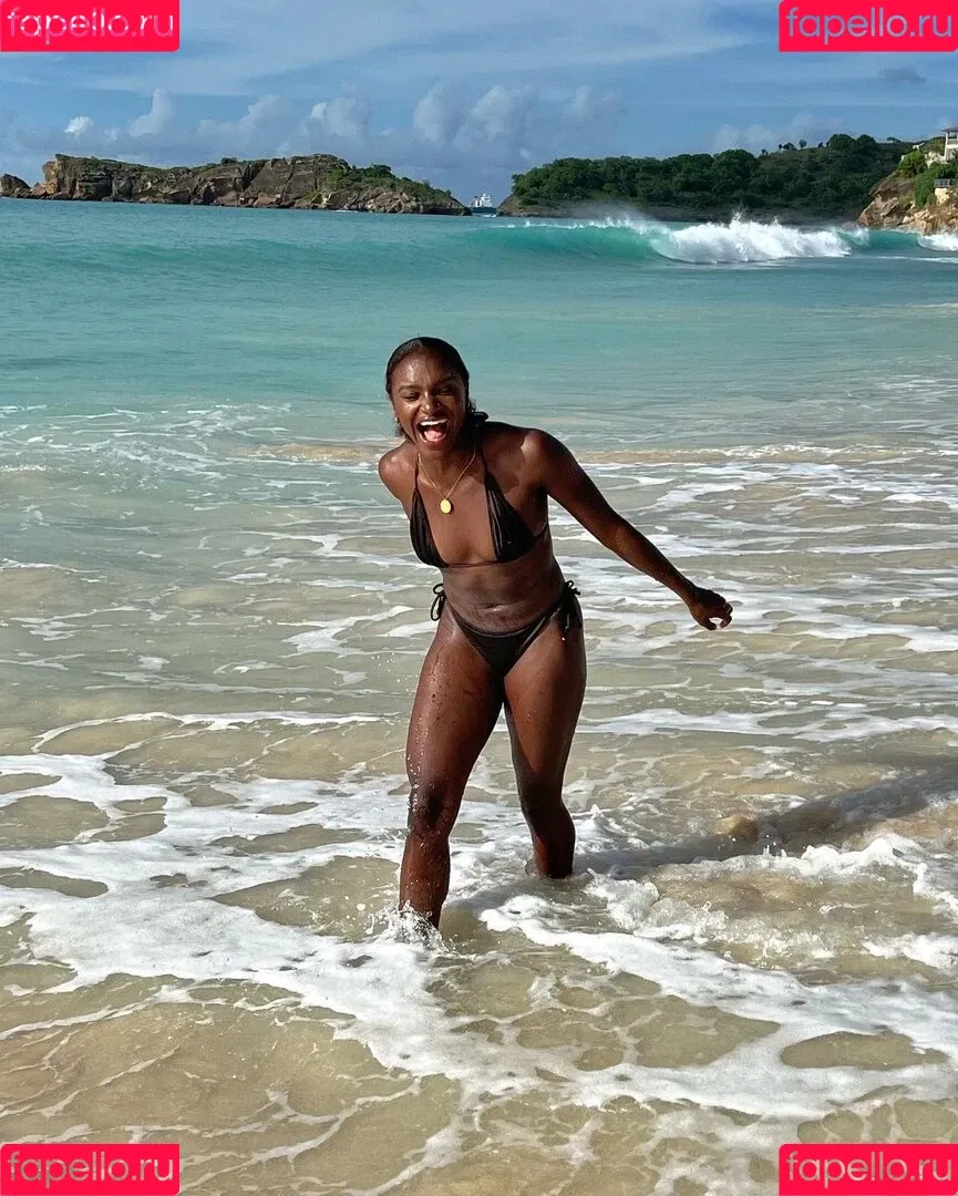 Dina Asher Smith Onlyfans Photo Gallery 