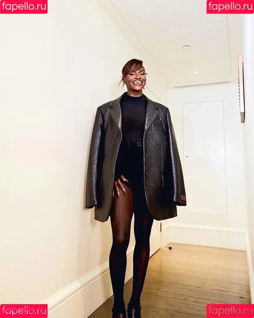 Dina Asher Smith Onlyfans Photo Gallery 