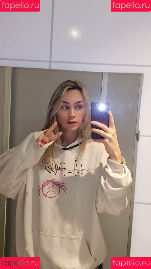 Mariaqt Onlyfans Photo Gallery 