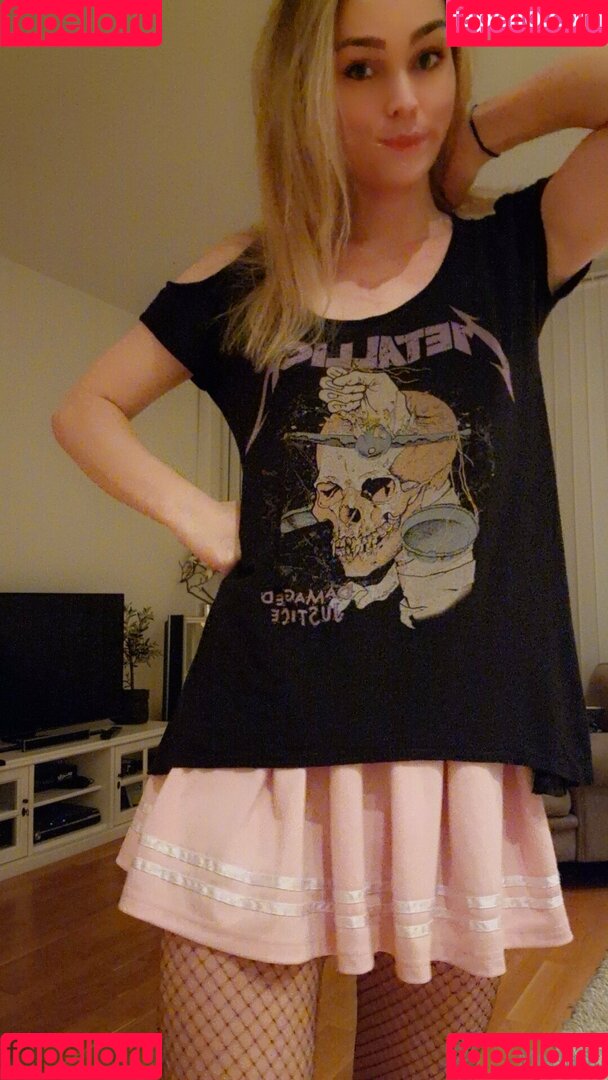 Mariaqt Onlyfans Photo Gallery 