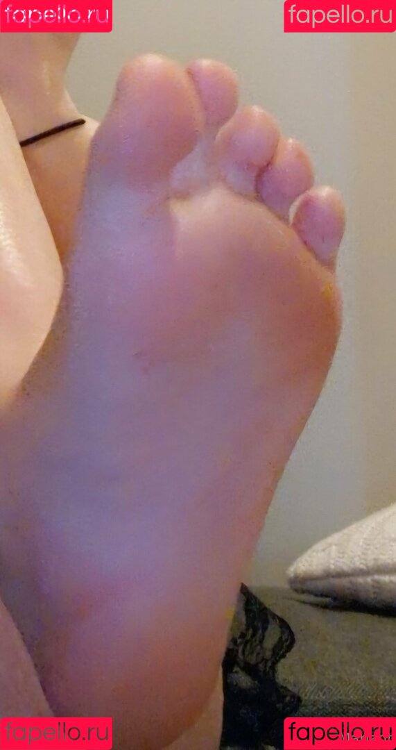 Mariaqt Onlyfans Photo Gallery 