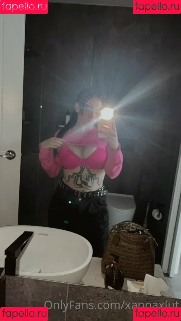 xannaxlut Onlyfans Photo Gallery 
