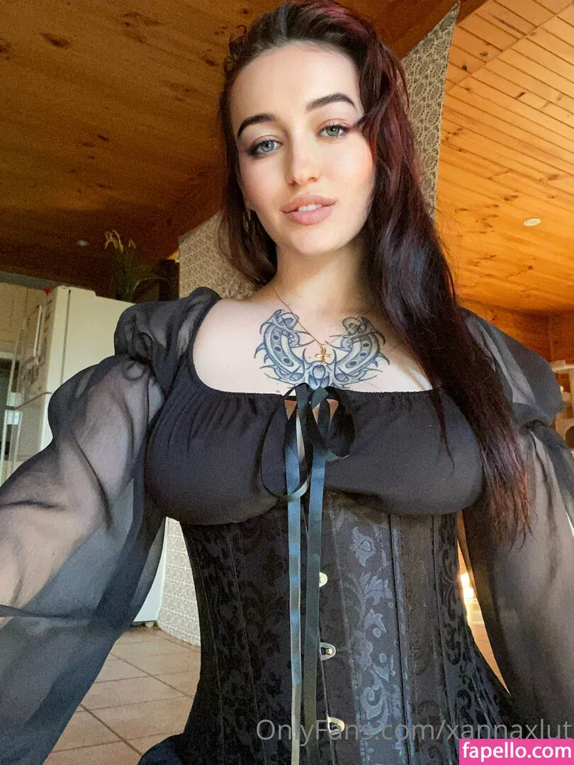 xannaxlut Onlyfans Photo Gallery 