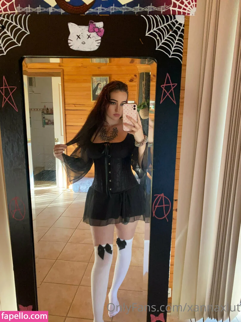 xannaxlut Onlyfans Photo Gallery 