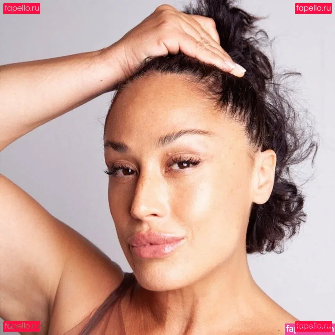 Naziko Duchinskya Onlyfans Photo Gallery 