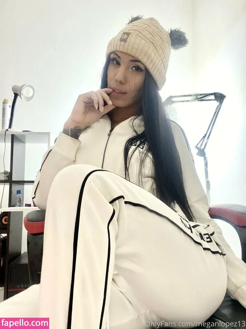 holy_girl Onlyfans Photo Gallery 