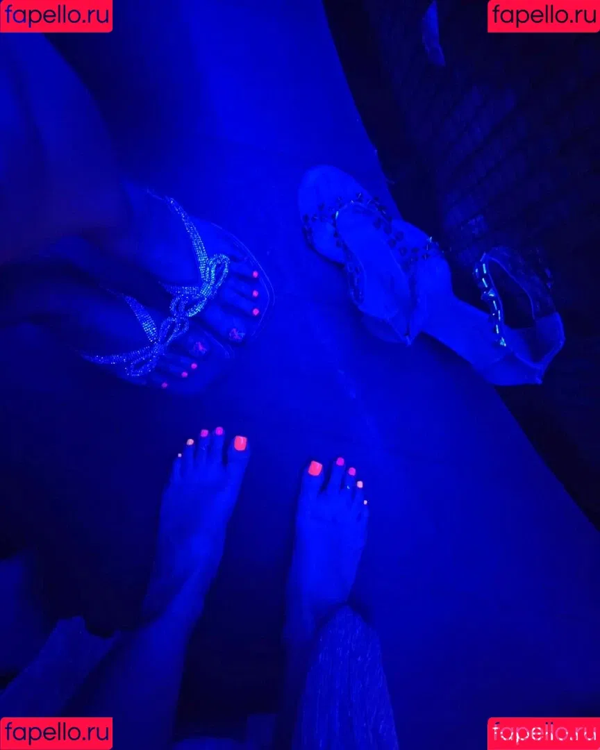 Aderes Quin Onlyfans Photo Gallery 