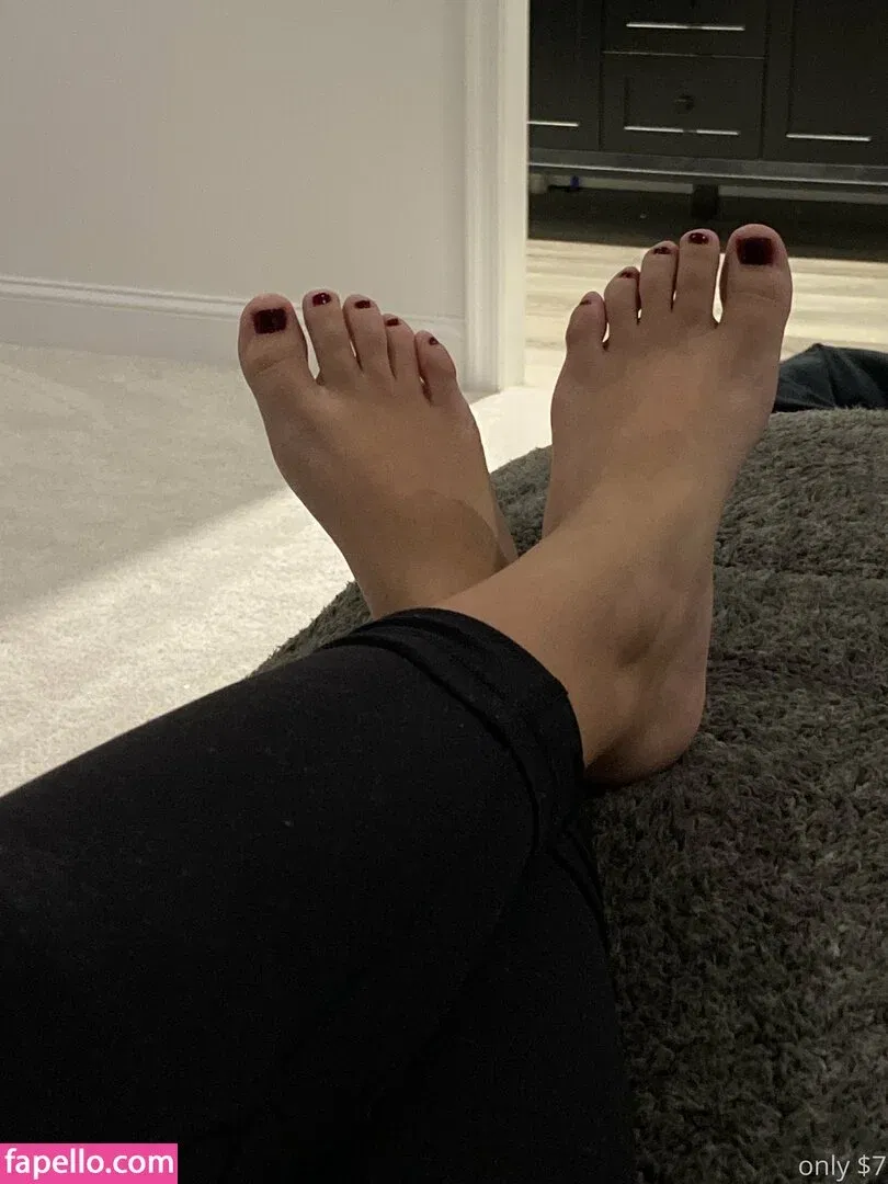 goddessvalentinaaa Onlyfans Photo Gallery 