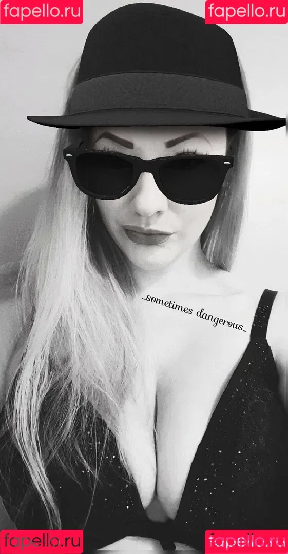 sandy_ambrosia Onlyfans Photo Gallery 