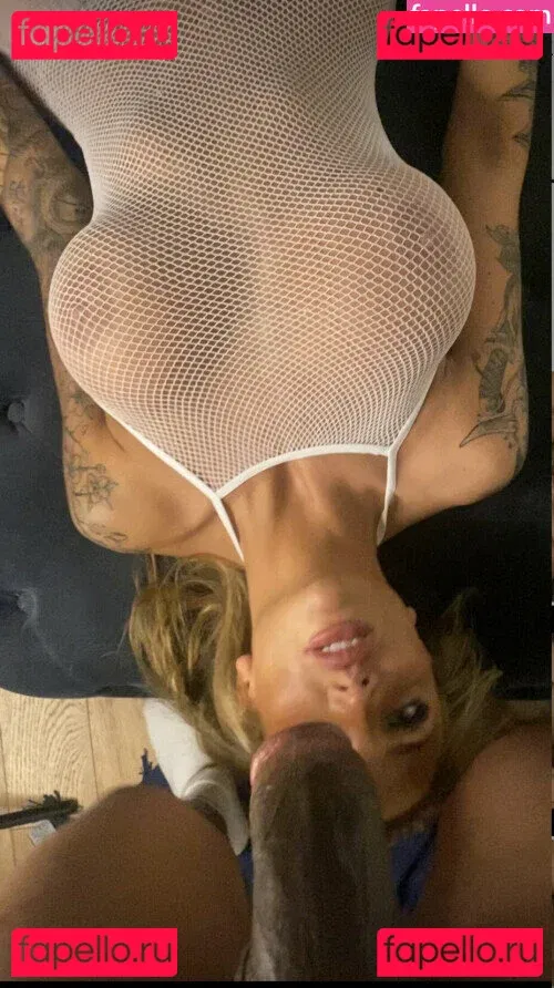 Emma Campbell Onlyfans Photo Gallery 