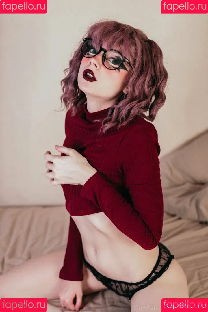 ave_ria Onlyfans Photo Gallery 