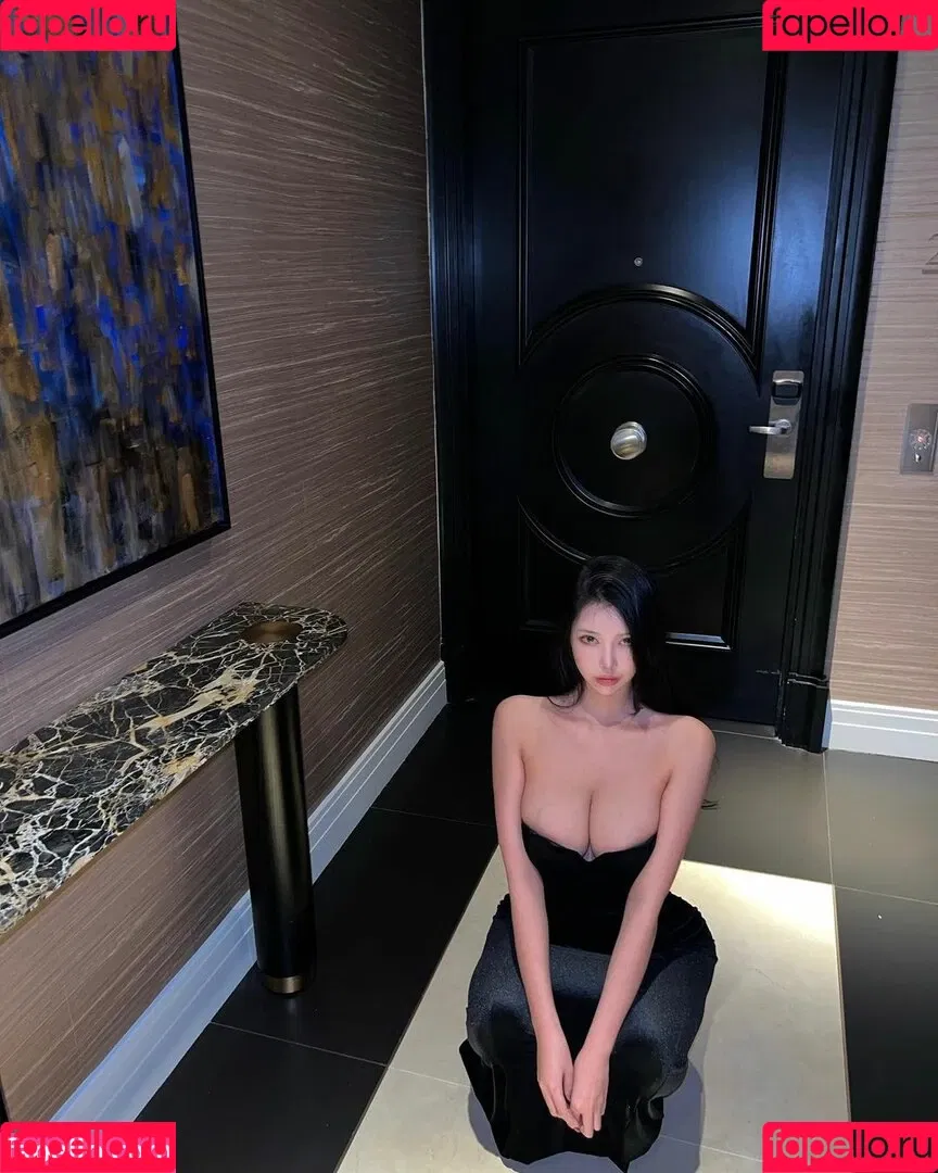 Baek Si Young Onlyfans Photo Gallery 