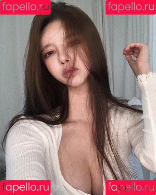 Baek Si Young Onlyfans Photo Gallery 