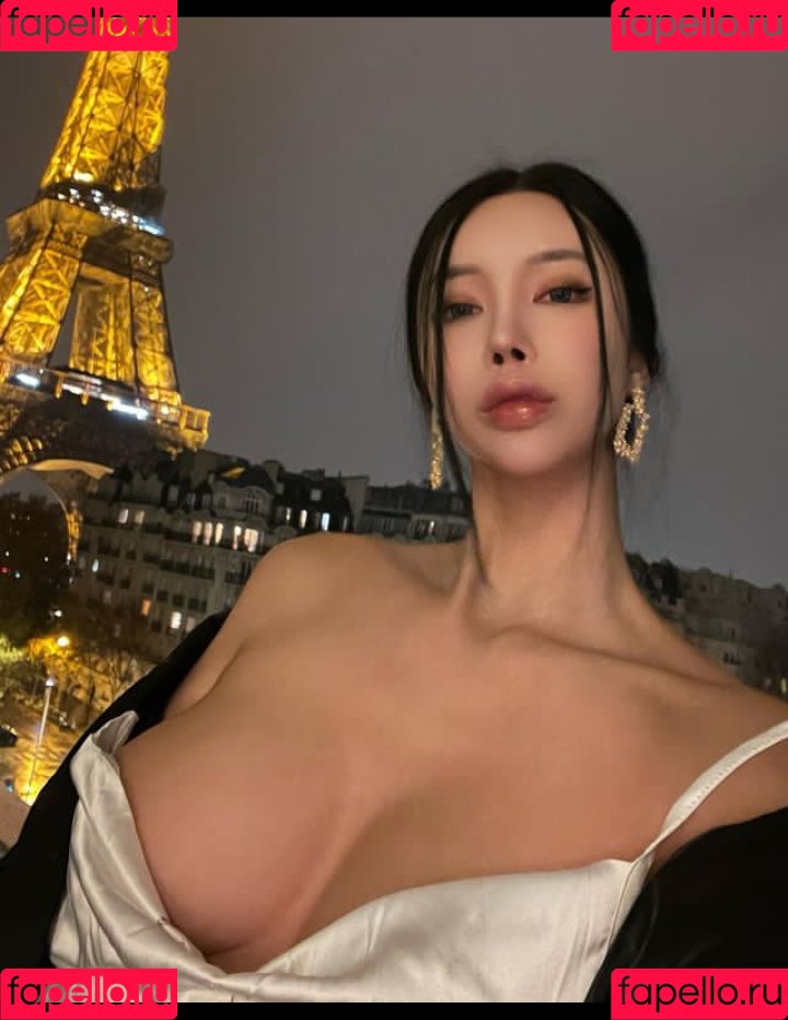 Baek Si Young Onlyfans Photo Gallery 