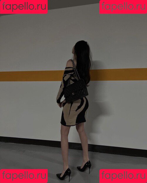 Baek Si Young Onlyfans Photo Gallery 