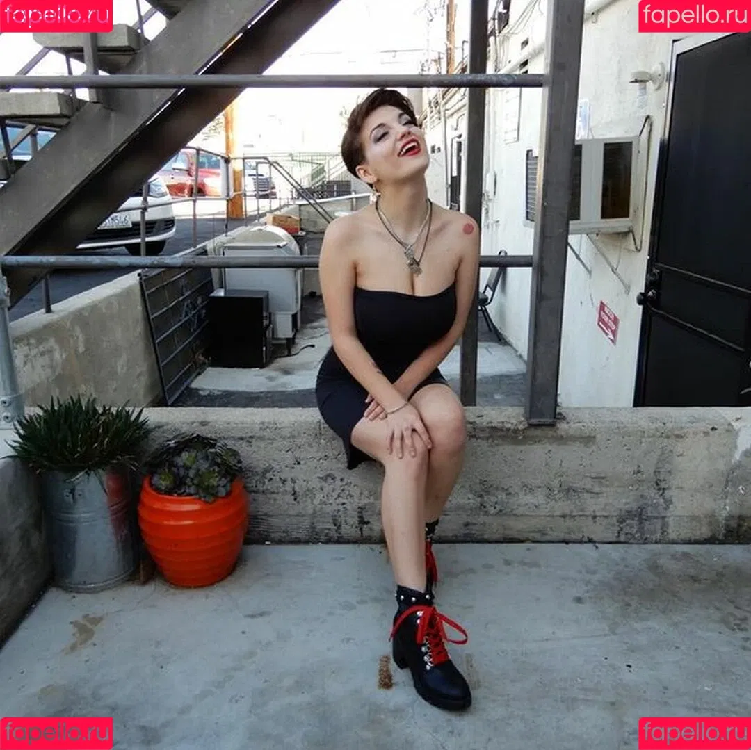 Kaitlyn M Onlyfans Photo Gallery 