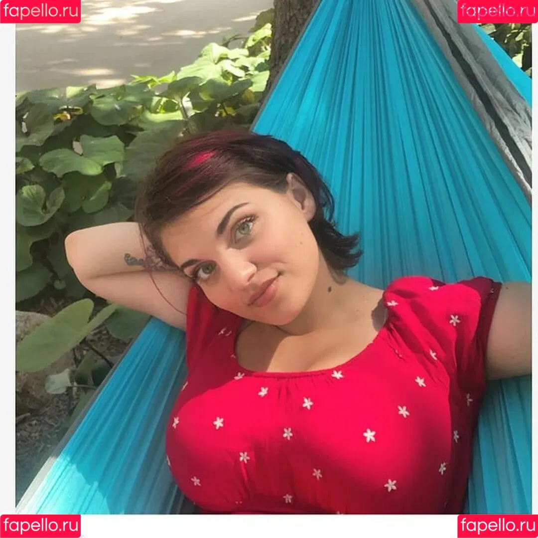 Kaitlyn M Onlyfans Photo Gallery 