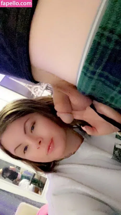 Kaitlyn M Onlyfans Photo Gallery 