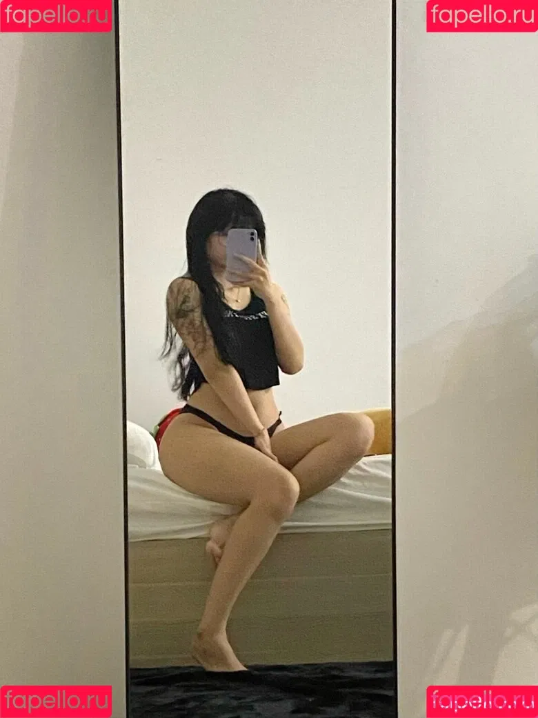 sorrylyly Onlyfans Photo Gallery 