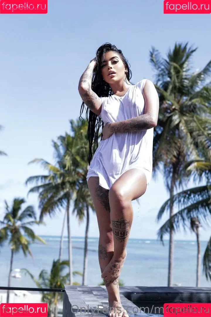 MC Mirella Onlyfans Photo Gallery 