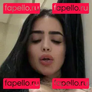 MC Mirella Onlyfans Photo Gallery 